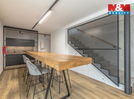 Pronájem kanceláře, 110 m²