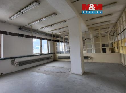 Pronájem skladovací prostor, 220 m²