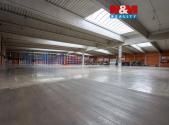 Pronájem skladovací prostor, 2 700 m²