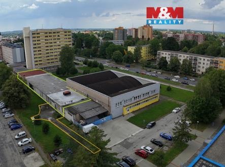 Prodej obchodní prostor, 2 200 m²