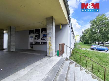 Prodej obchodní prostor, 2 200 m²