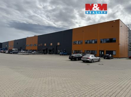 Pronájem výrobní prostor, 7 860 m²