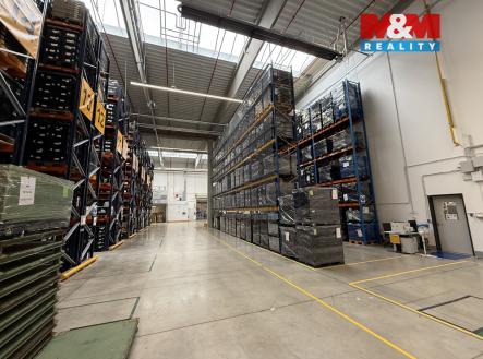 Pronájem výrobní prostor, 7 860 m²
