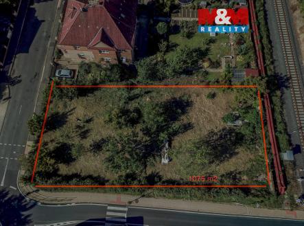 Prodej pozemku pro bydlení, 1 075 m²