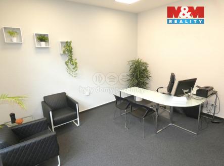 Pronájem obchodní prostor, 40 m²