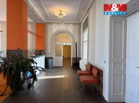 Pronájem kanceláře, 125 m²