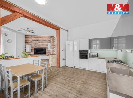 Prodej bytu, 3+1, 98 m²