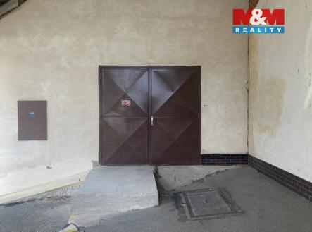 Pronájem skladovací prostor, 156 m²