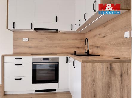 Pronájem bytu, 1+kk, 33 m²