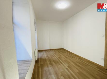 Pronájem bytu, 4+kk, 72 m²