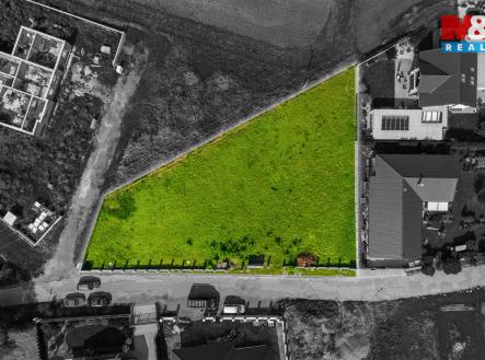 Prodej pozemku pro bydlení, 1 740 m²