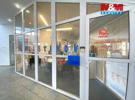 Pronájem obchodní prostor, 76 m²