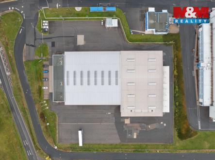 Pronájem výrobní prostor, 1 866 m²