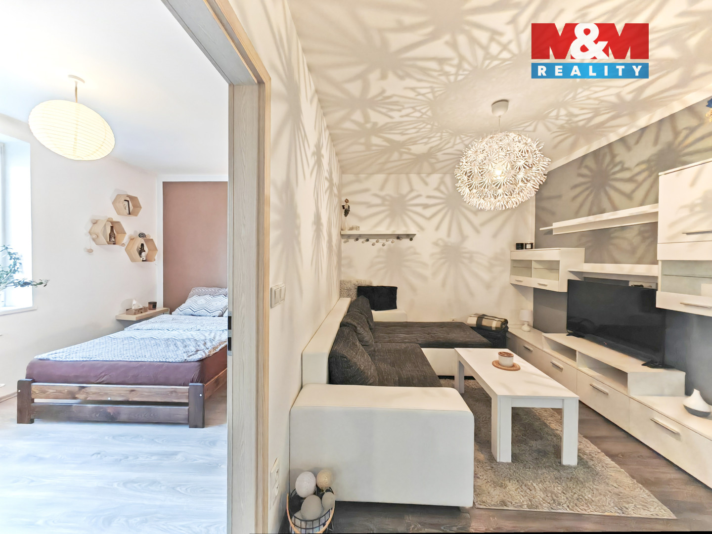 obývací pokoj + ložnice