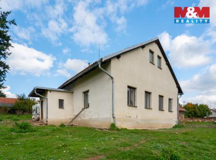 Prodej pozemku pro bydlení, 9 413 m²