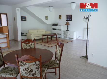 Pronájem domu/vily, 200 m²