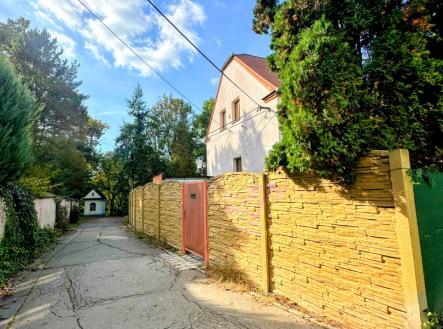 Pronájem bytu, 2+1, 70 m²