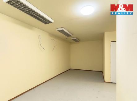 Pronájem obchodní prostor, 83 m²