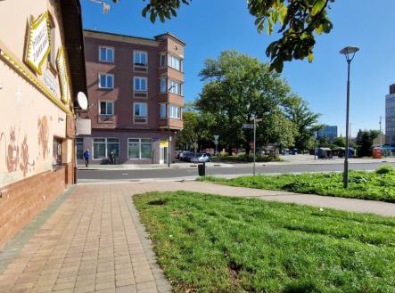 Pronájem obchodní prostor, 53 m²