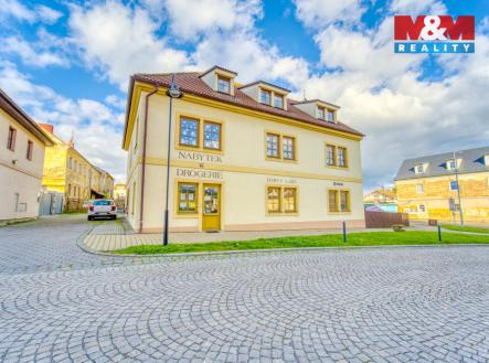 Pronájem obchodní prostory, 156 m²