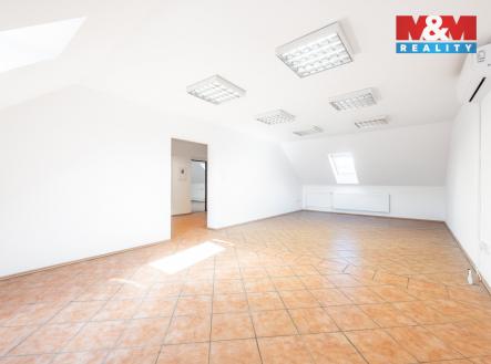 Prodej obchodní prostor, 187 m²