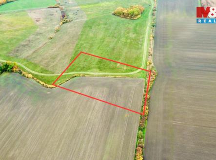 Prodej pozemku, zemědělská půda, 9 215 m²