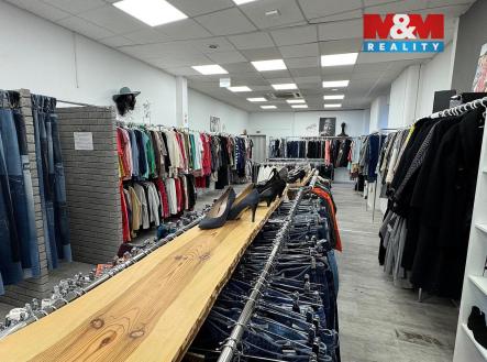 Pronájem obchodní prostor, 128 m²