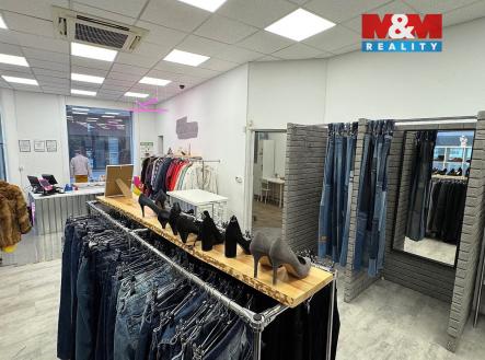 Pronájem obchodní prostor, 128 m²