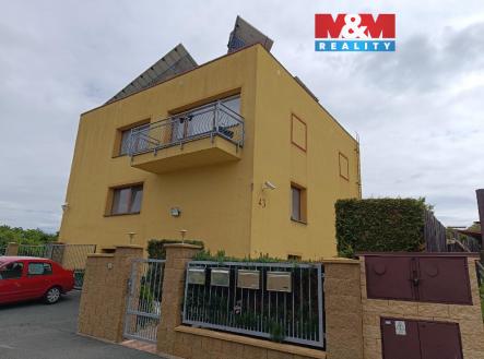 Pronájem bytu, 3+1, 94 m²