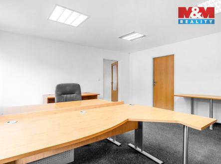 Pronájem kanceláře, 83 m²