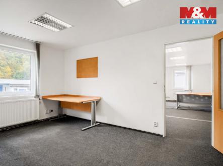 Pronájem kanceláře, 83 m²