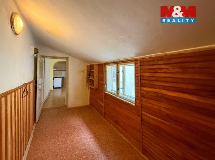 Pronájem bytu, 1+kk, 37 m²