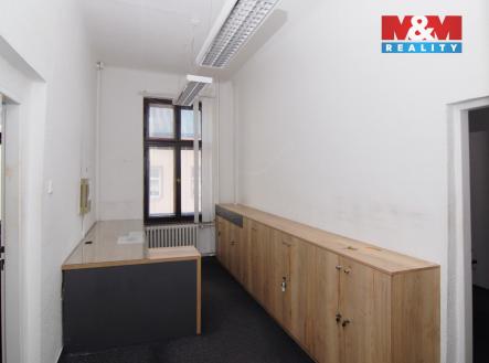 Pronájem kanceláře, 135 m²