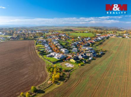 Prodej pozemku pro bydlení, 1 233 m²