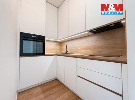 Pronájem bytu, 1+kk, 35 m²