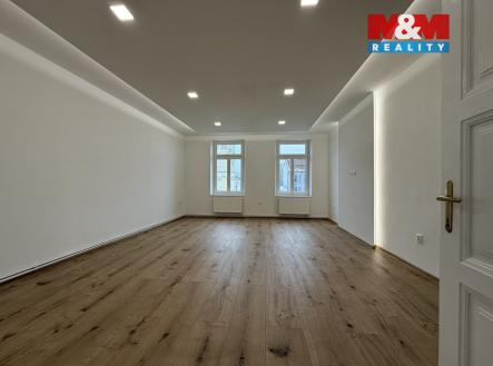 Pronájem bytu, 3+1, 120 m²