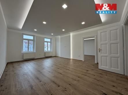 Pronájem bytu, 3+1, 120 m²