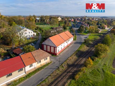 Prodej kanceláře, 850 m²
