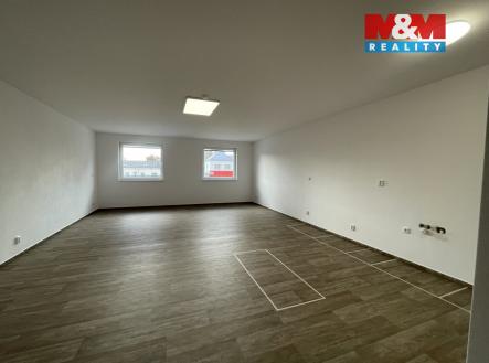 Pronájem kanceláře, 74 m²