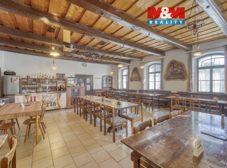 Prodej obchodní prostor, 633 m²