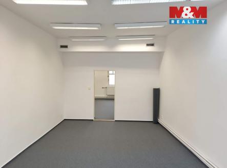 Pronájem kanceláře, 110 m²