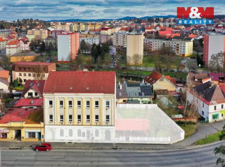 Pronájem obchodní prostor, 100 m²