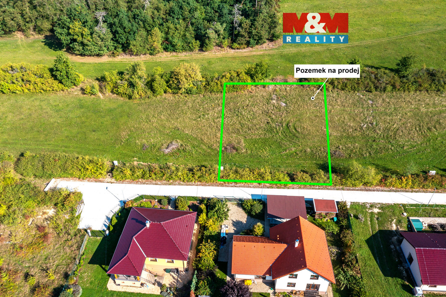 Pozemek na prodej a okolí
