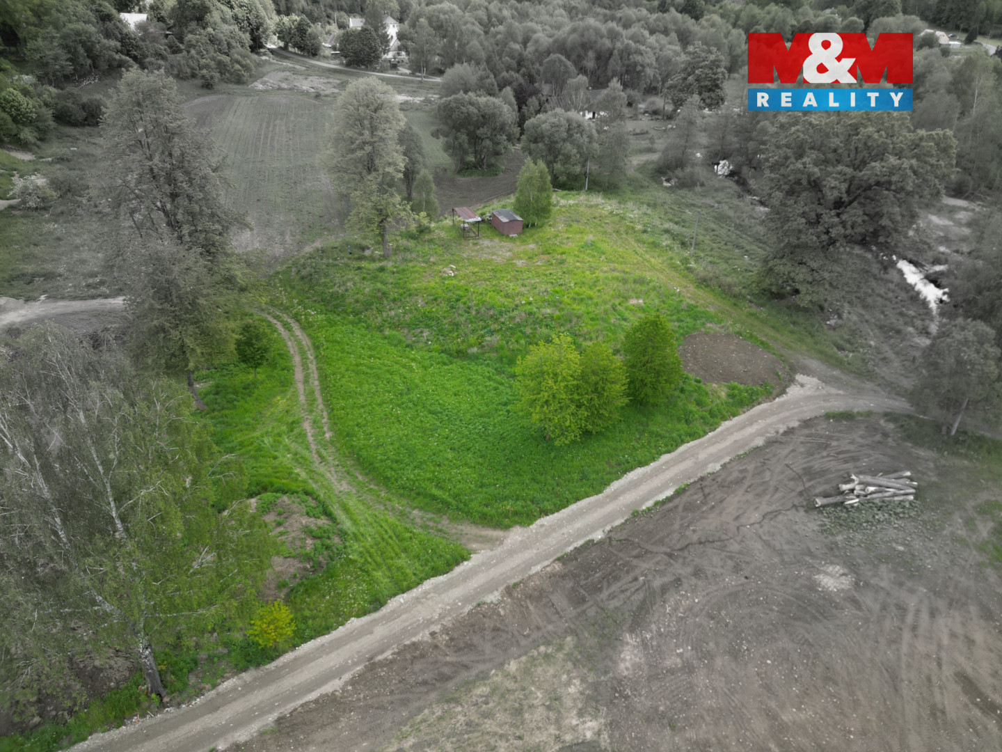 prodej_poztemku_karlovice (2) (2).jpeg