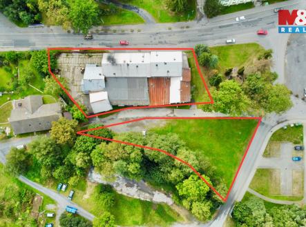 Prodej obchodní prostor, 400 m²