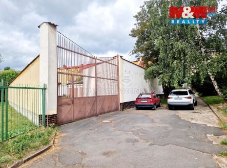 Pronájem obchodní prostor, 102 m²