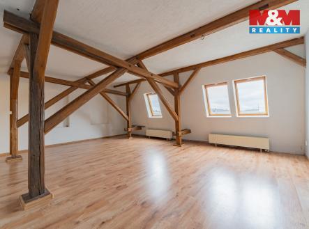 Prodej bytu, 3+1, 140 m²