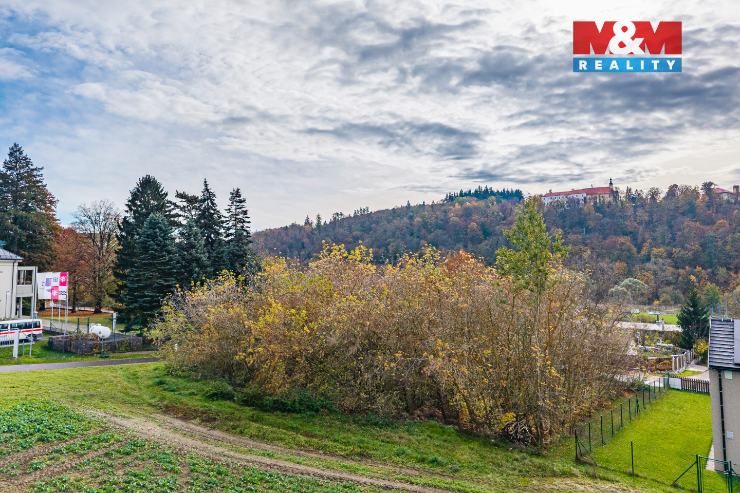Prodej pozemku k bydlení, 1057 m², Chocerady