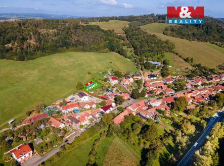 Prodej pozemku pro bydlení, 1 233 m²