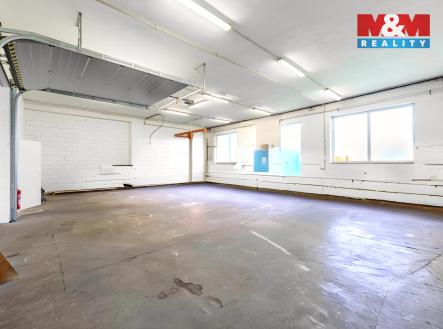 Pronájem výrobní prostor, 454 m²